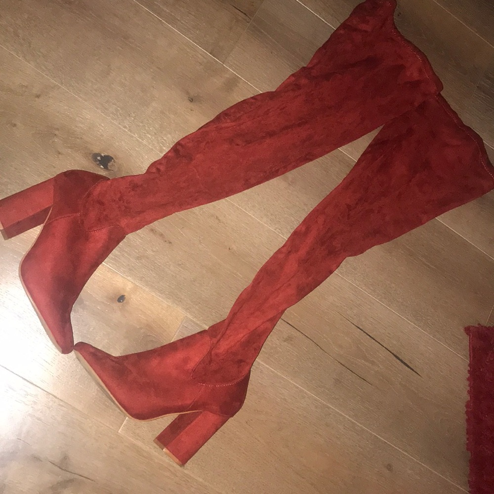 Like new thigh high boots!!!